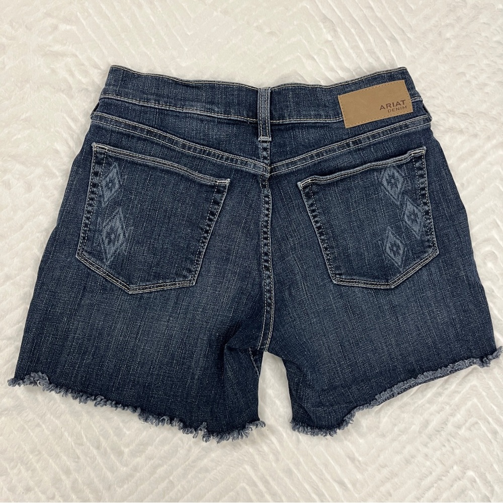 Ariat Dark Blue Denim Jean Shorts Boyfriend‎ Size 25 5 inch inseam nwot perfect